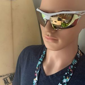 NIKE VAPORWING Men’s Bright White Sunglasses